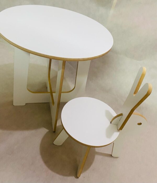 JUEGO DE MESA Y SILLA CONEJO - Imagen 2